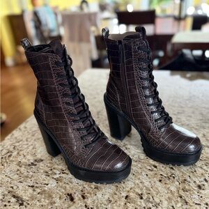 Guess Chocolate Croc Lace-Up Boots-NWOT